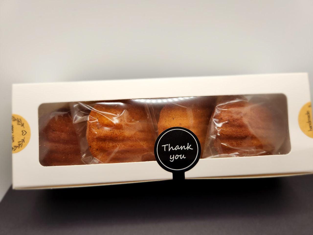 <Ruby Chocolate> Earl Grey Madeleine